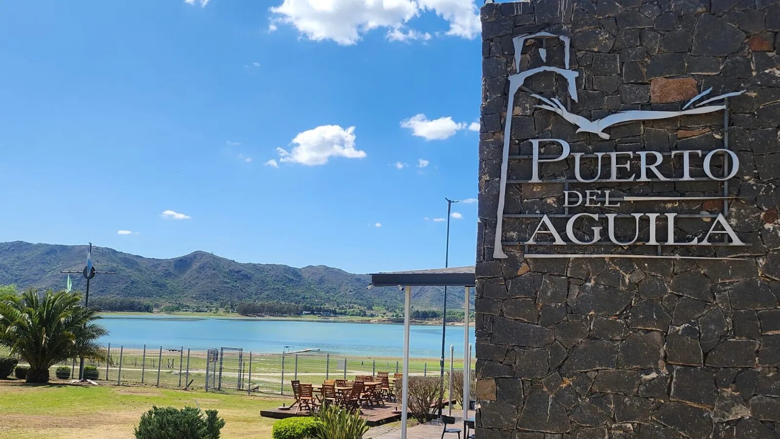 Lote 1156 m2 en Puerto Del Aguila- a 500 metros del lago, barrio nautico - 12