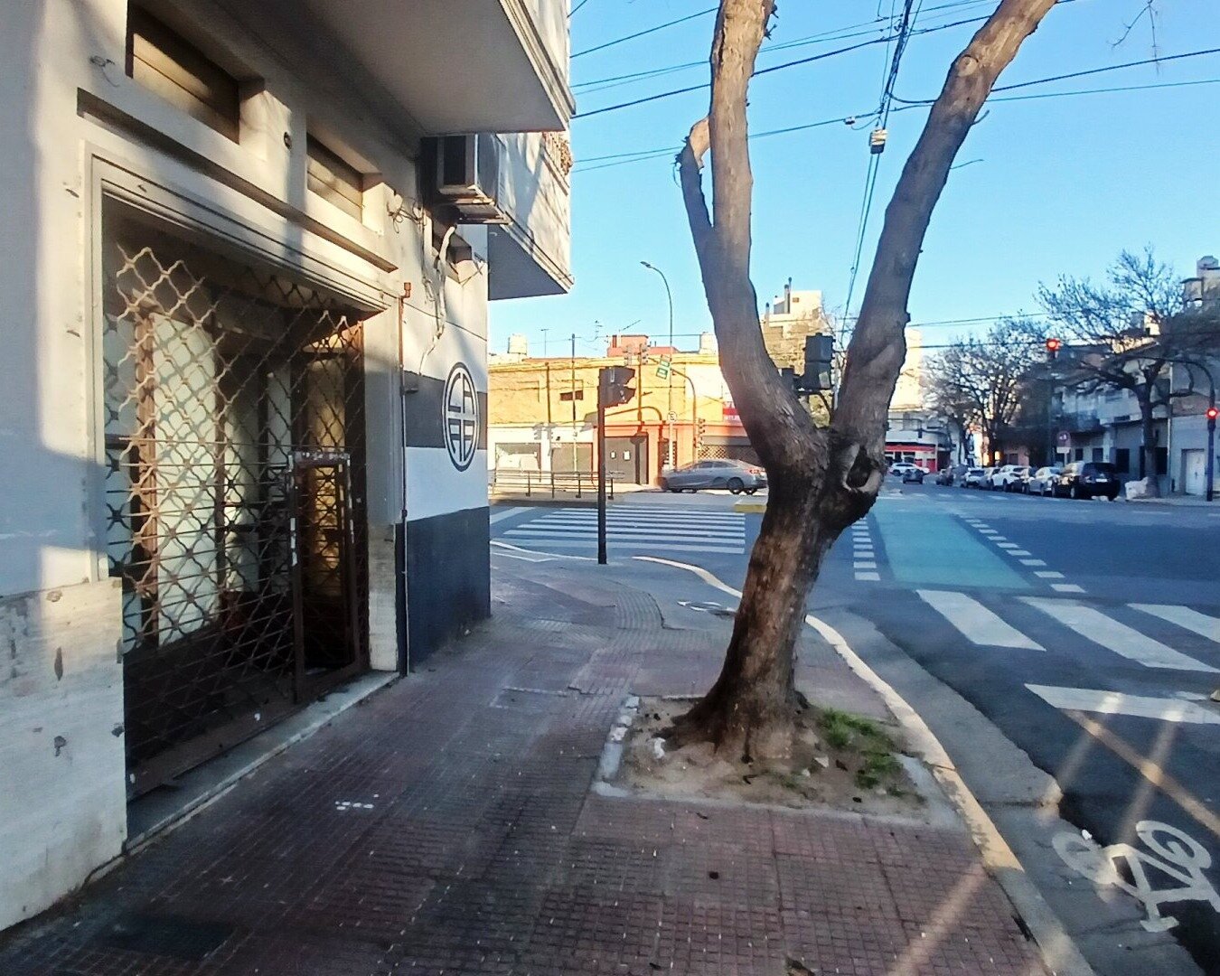FLORESTA - Local en VENTA - A pasos Av. Juan B. Justo y próximo a Segurola y Centro Com. Avellaneda - 8