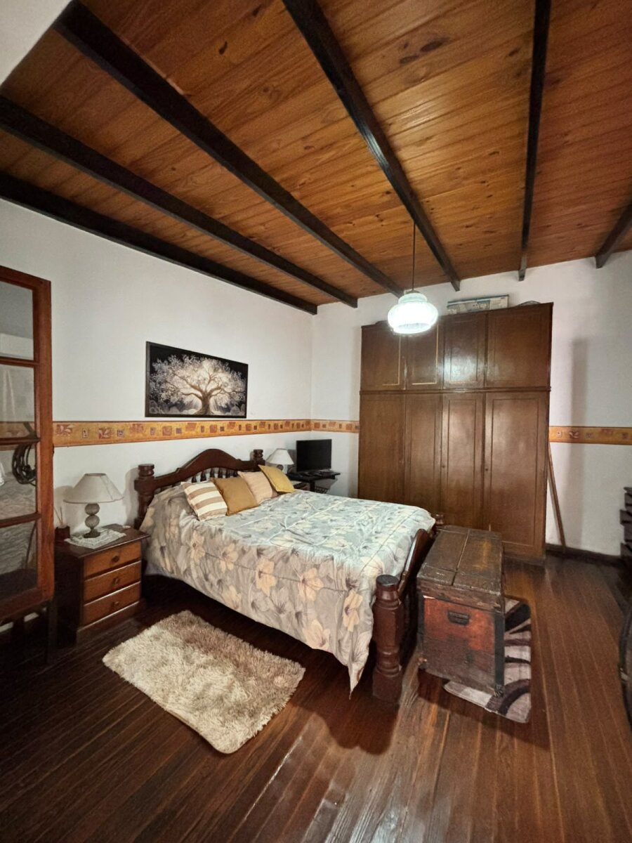 Casa con 3 habitaciones, quincho y pileta en venta en Ramos Mejía - 14
