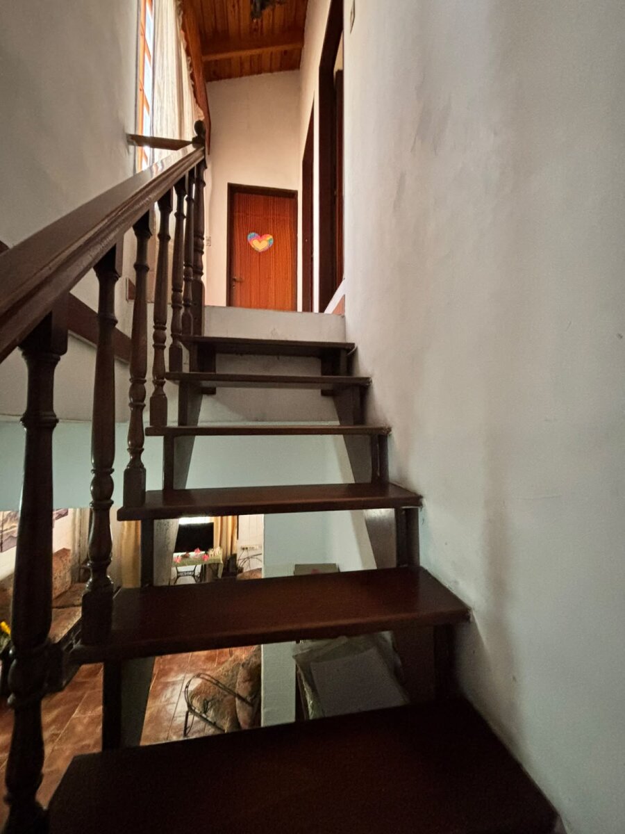 Casa con 3 habitaciones, quincho y pileta en venta en Ramos Mejía - 28