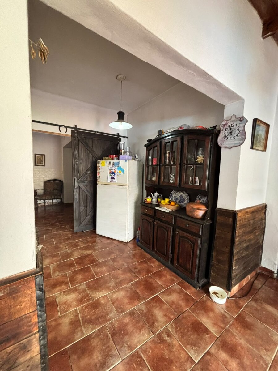 Casa con 3 habitaciones, quincho y pileta en venta en Ramos Mejía - 17