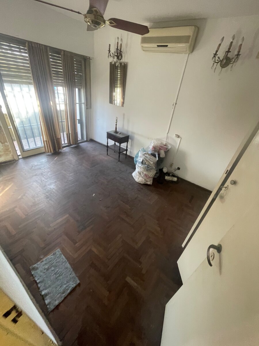 Avellaneda 2629 - Casa en Zona Comercial a la Venta — foto 6