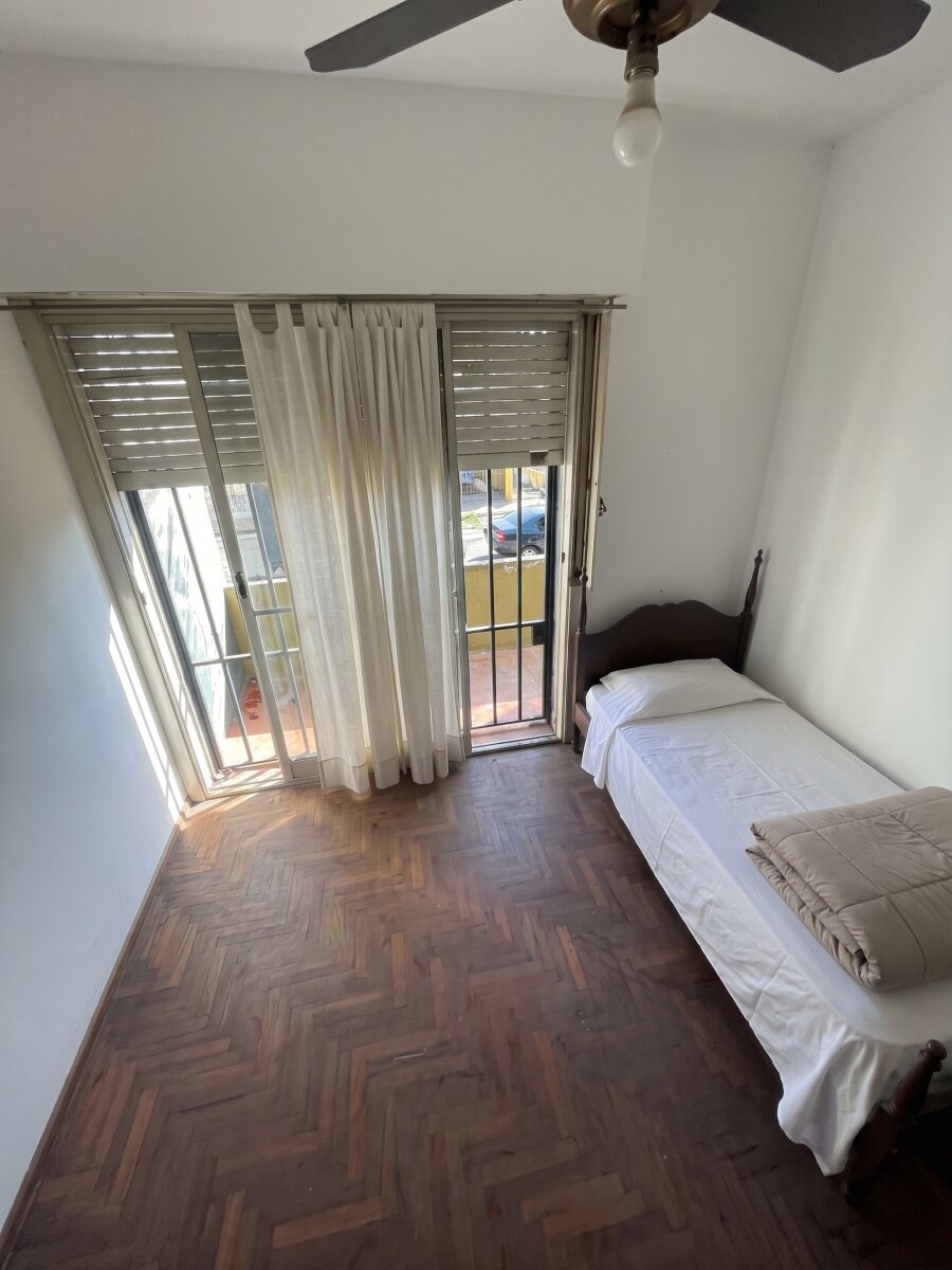 Avellaneda 2629 - Casa en Zona Comercial a la Venta — foto 3