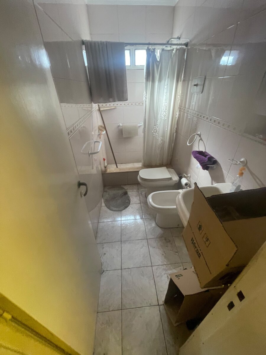 Avellaneda 2629 - Casa en Zona Comercial a la Venta — foto 9