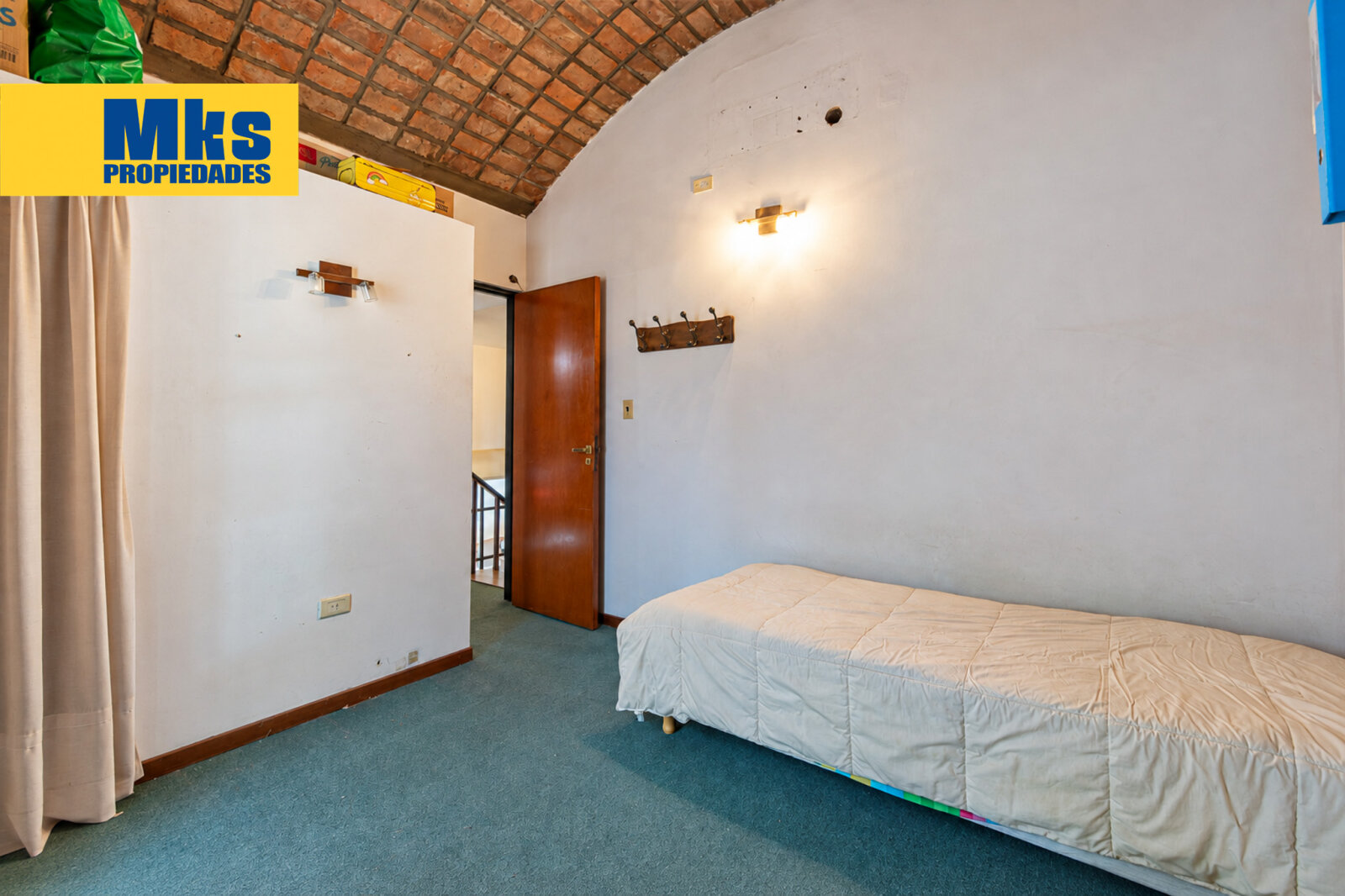 Excelente casa moderna en venta. Patio, terraza, balcon y quincho. Barracas. - 19