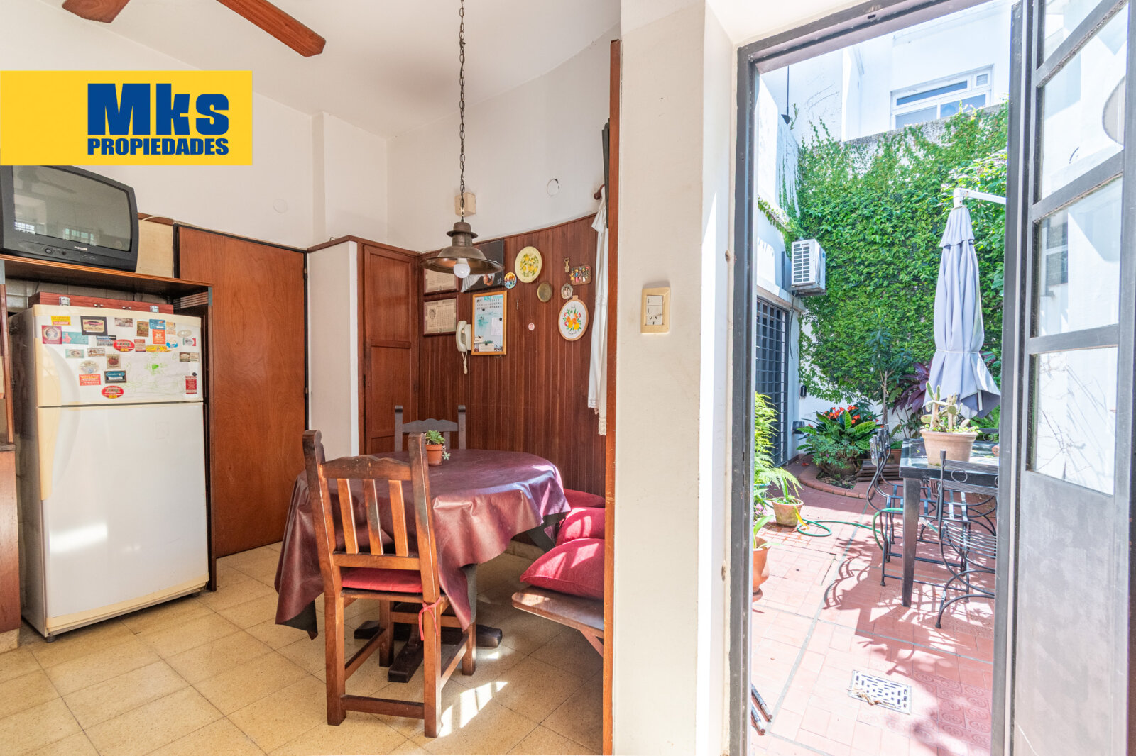 Excelente casa moderna en venta. Patio, terraza, balcon y quincho. Barracas. — foto 7
