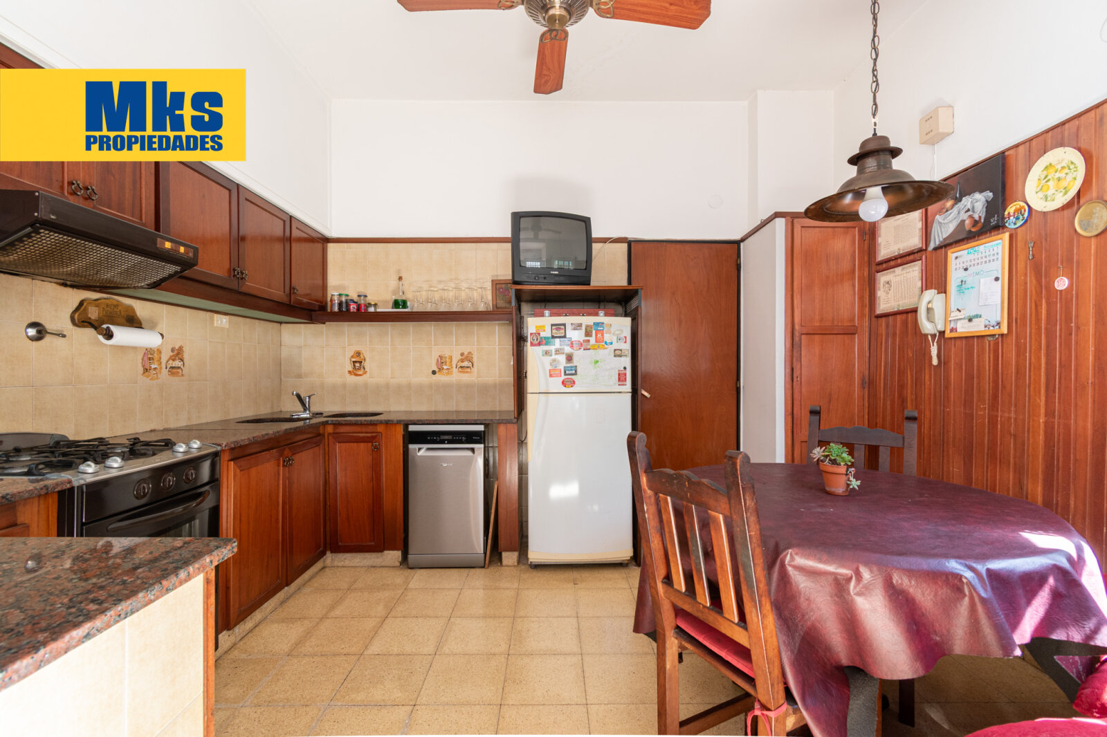 Excelente casa moderna en venta. Patio, terraza, balcon y quincho. Barracas. — foto 5