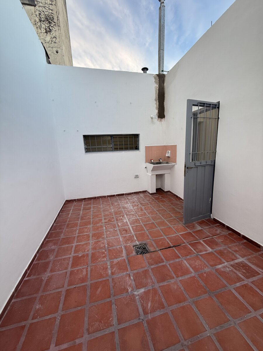 Alquilo Dpto interno Alta Cba. - 8