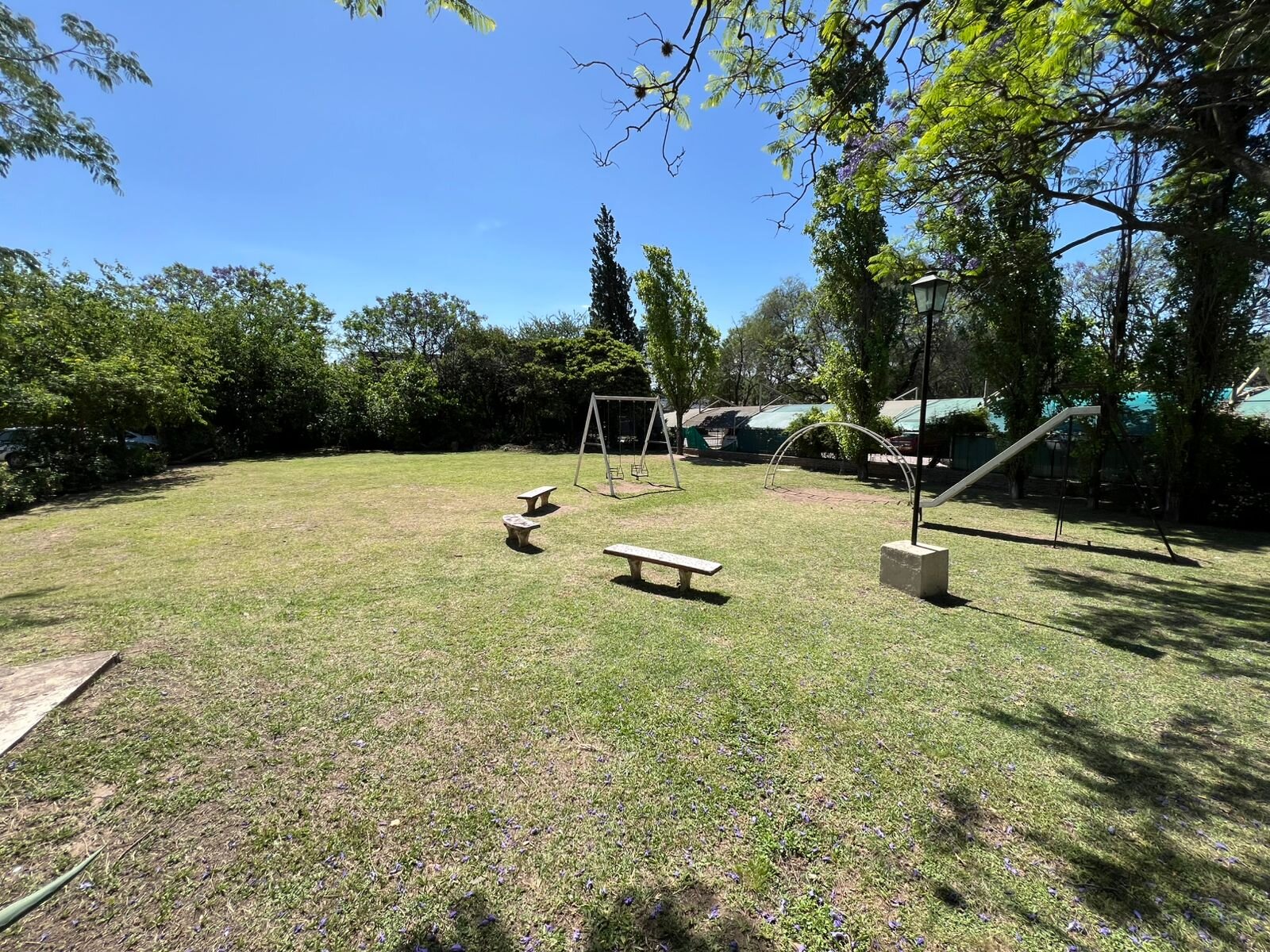 Se Alquila Monoambiente Con terraza semicompartida y guardacoche en Terrazas del Cerro III, Barrio Las Palmas - 4