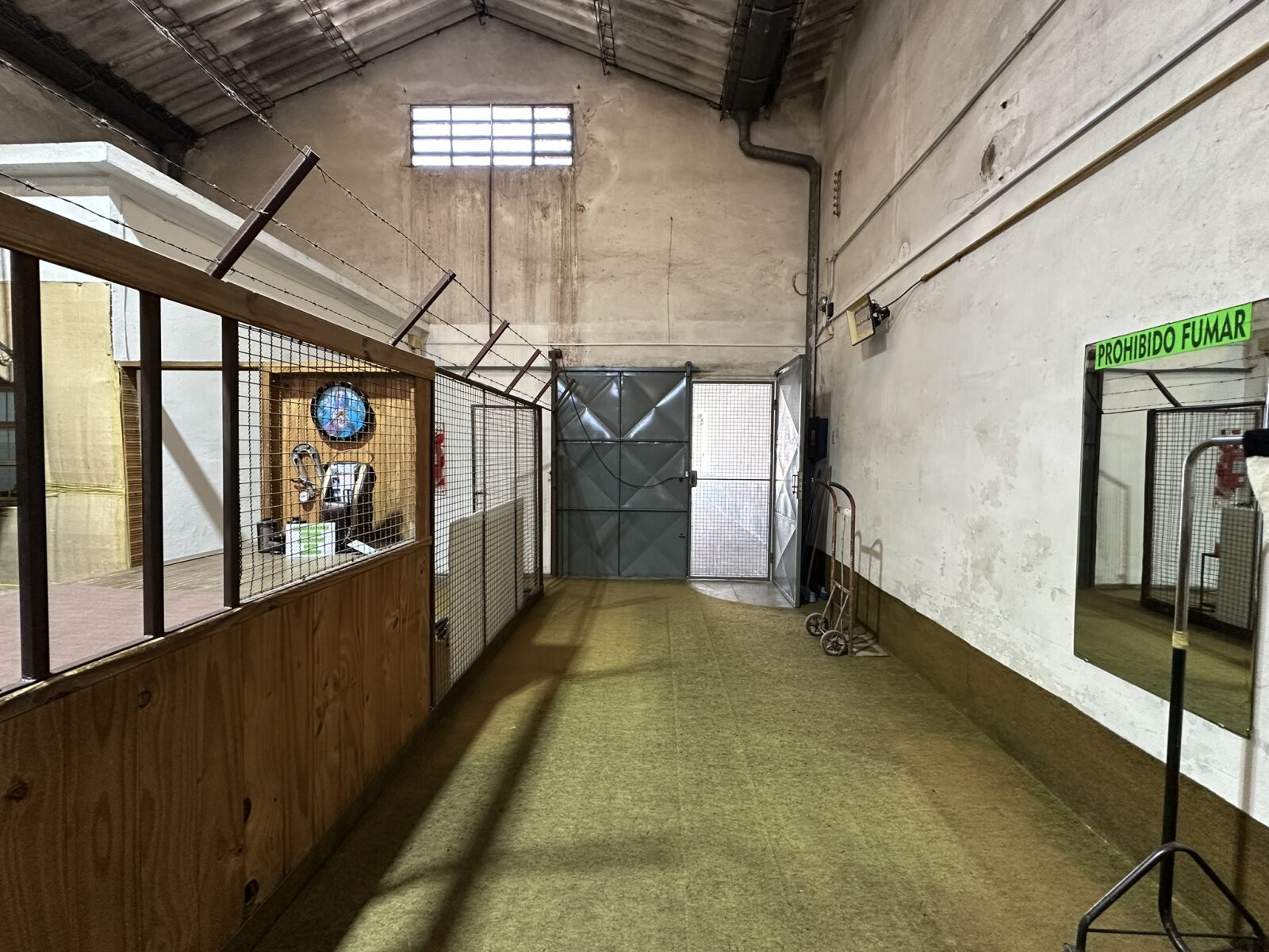 GALPÓN / DEPOSITO DE 200M2 APROX. - 5