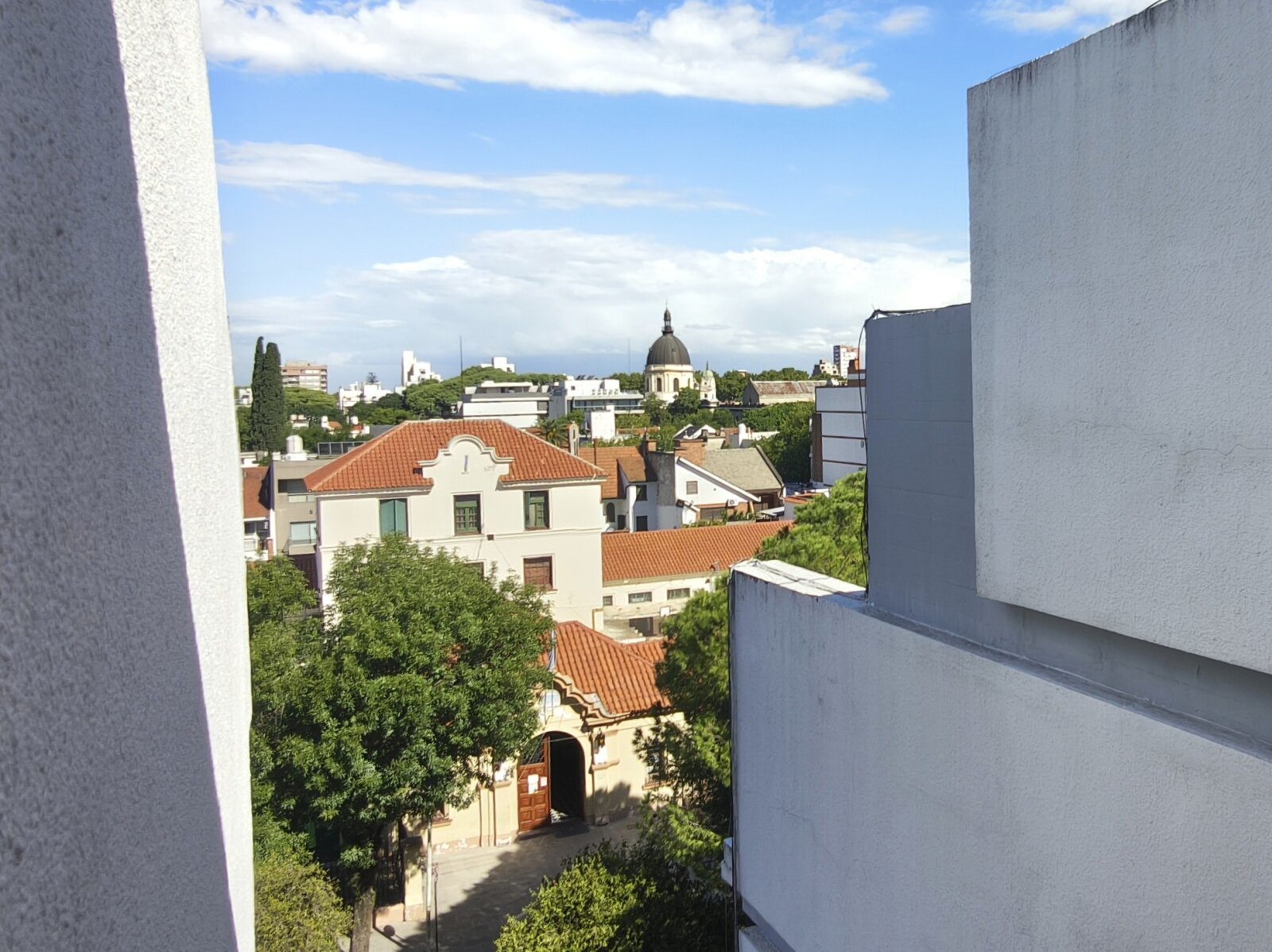 Departamento tipo Duplex de 4 ambientes al contrafrente sobre avenida Salvador M. del Carril - Devoto - 48