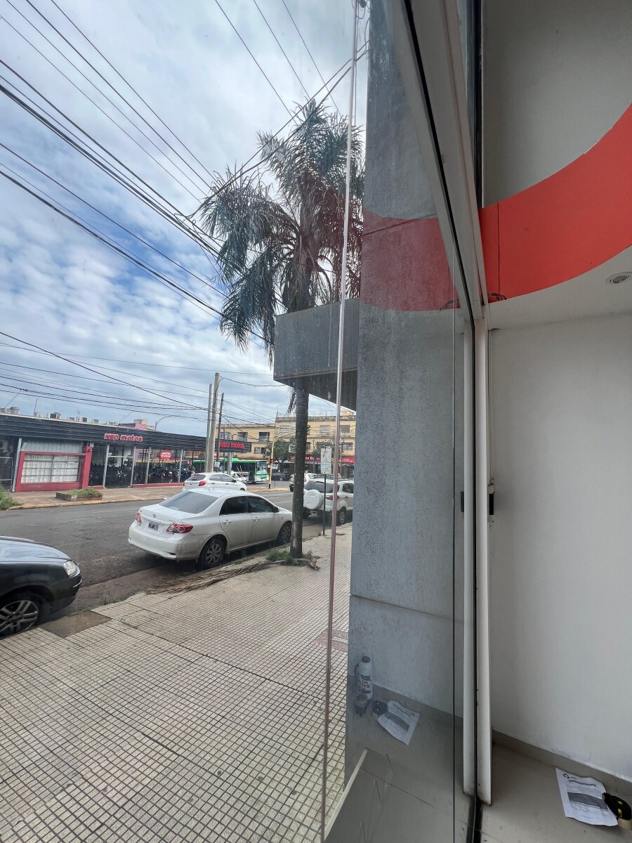LOCAL / SALON COMERCIAL EN POSADAS MISIONES — foto 11