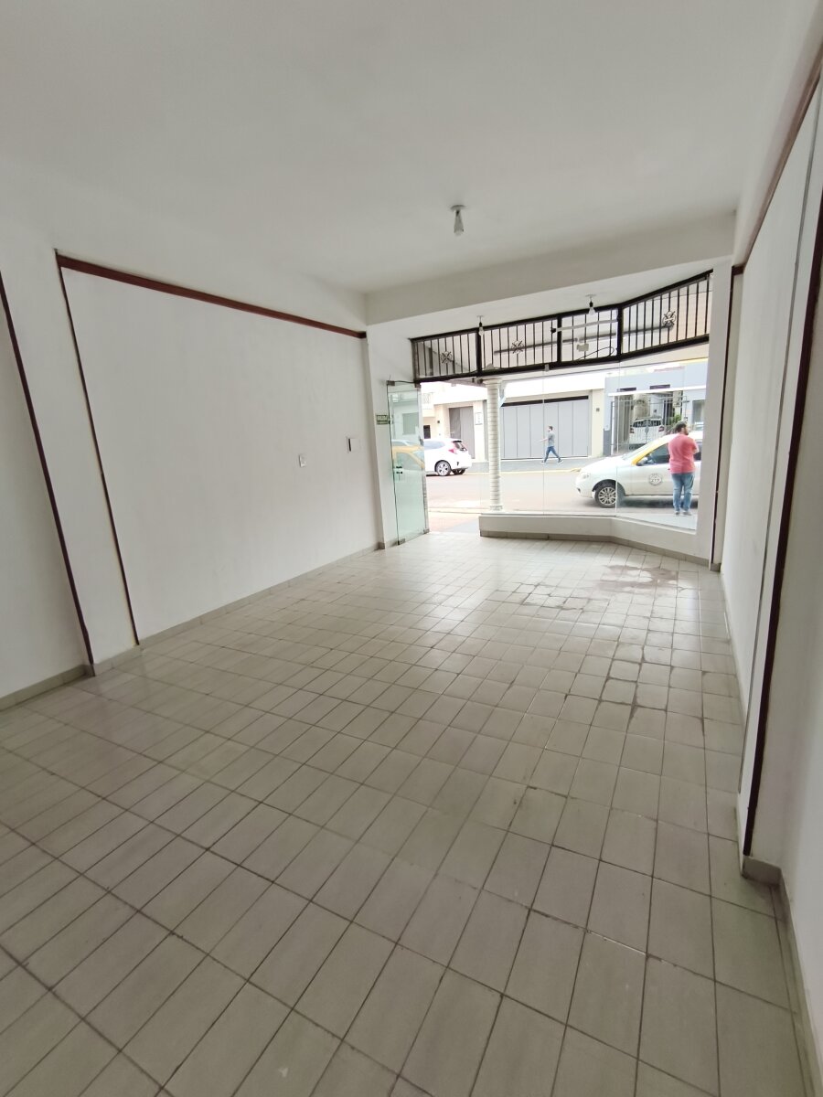 Local Comercial en Villa Sarita a pasos del Centro de Posadas Misiones — foto 2