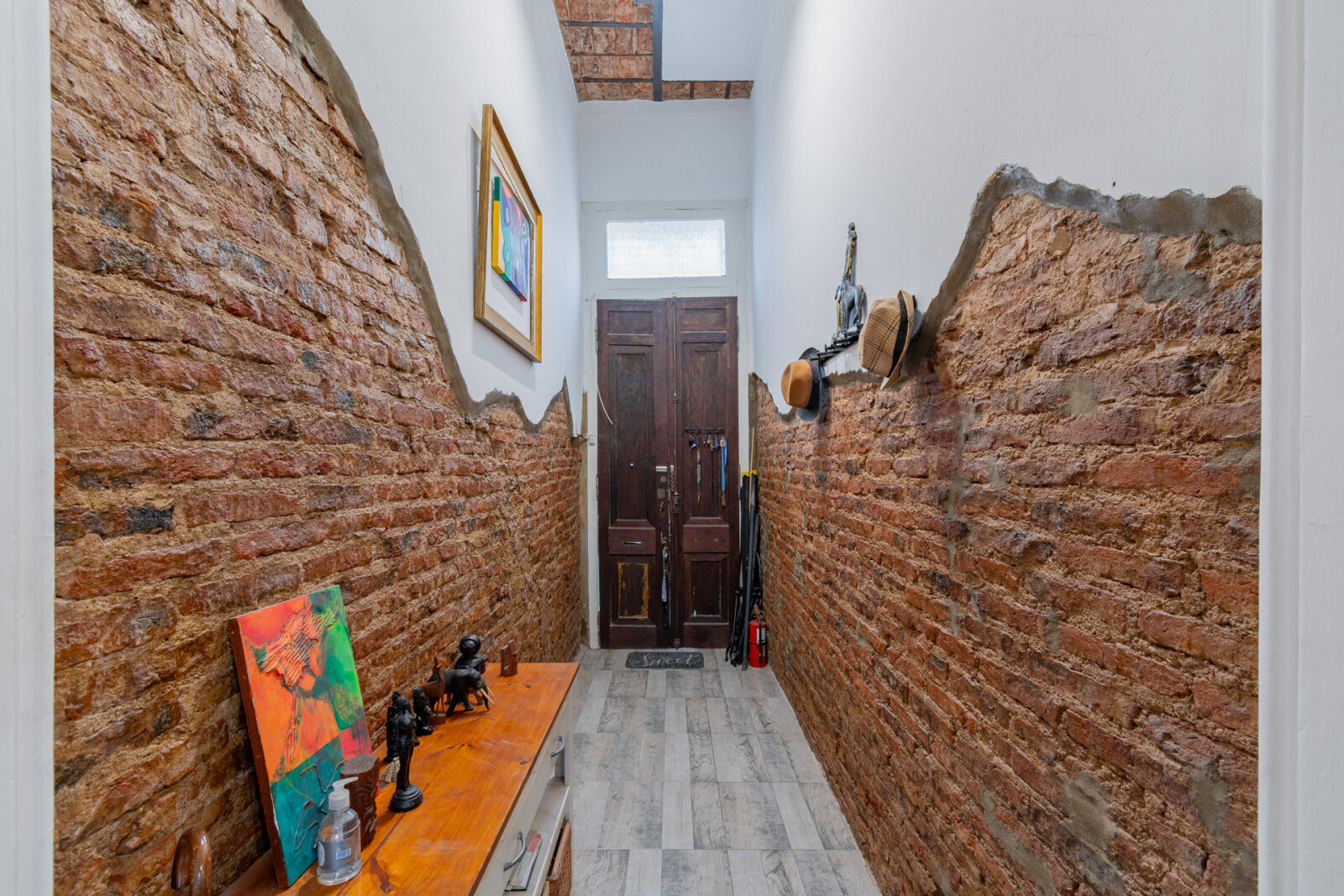 Venta. PH 5 ambientes con entrada independiente. local. Expensas bajas. Patio. Almagro - 12