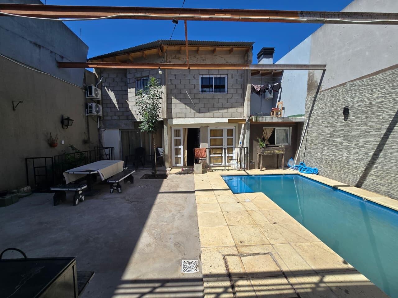CASA EN VENTA 4 AMBIENTES CON PILETA EN SAN ANTONIO DE PADUA - 29