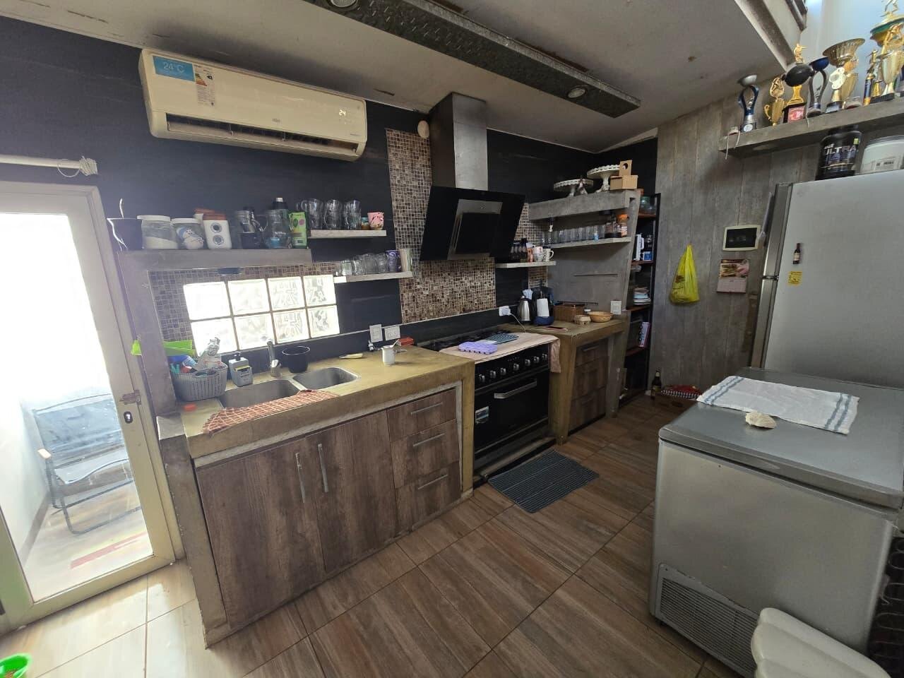 CASA EN VENTA 4 AMBIENTES CON PILETA EN SAN ANTONIO DE PADUA — foto 8