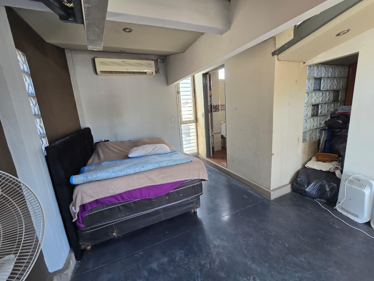 CASA EN VENTA 4 AMBIENTES CON PILETA EN SAN ANTONIO DE PADUA - 24