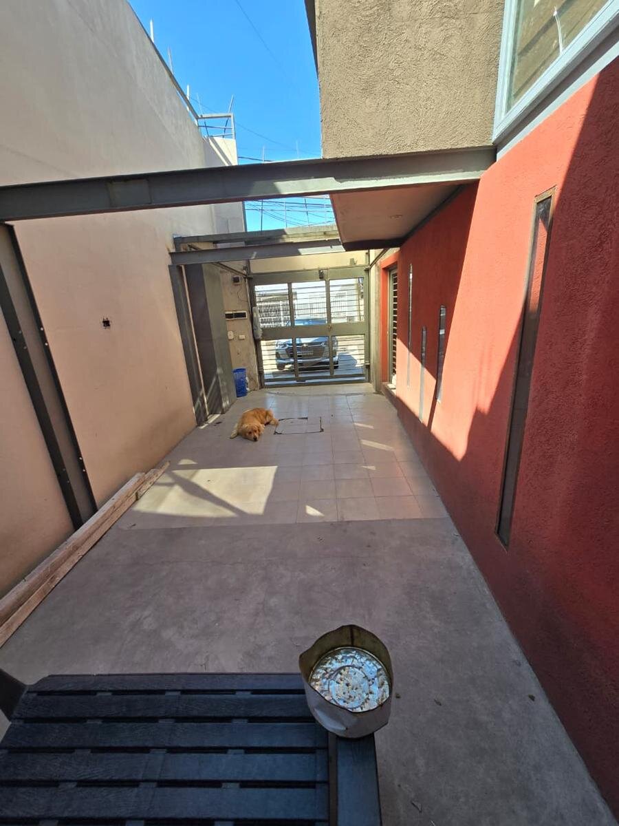 CASA EN VENTA 4 AMBIENTES CON PILETA EN SAN ANTONIO DE PADUA - 26