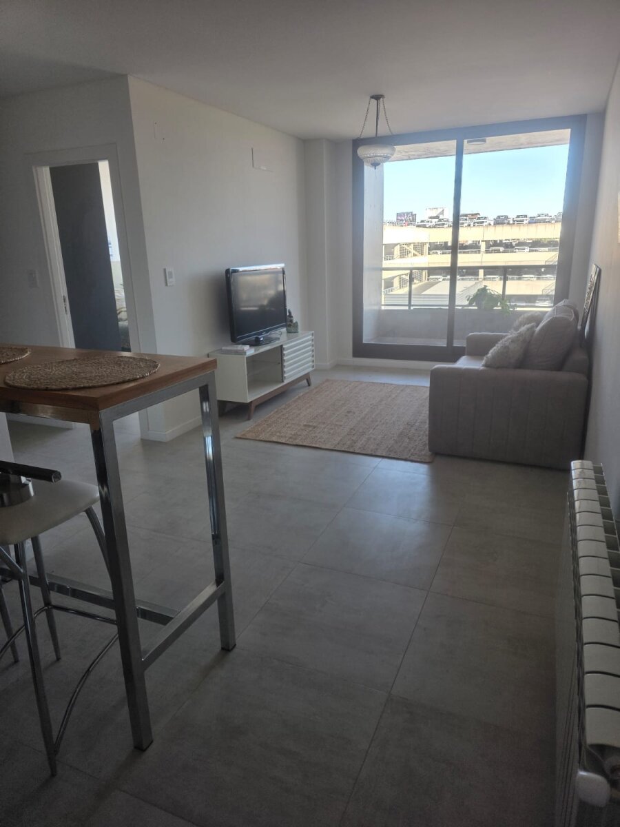 Departamento un dormitorio en Condominio ANA - Av. Carballo 842