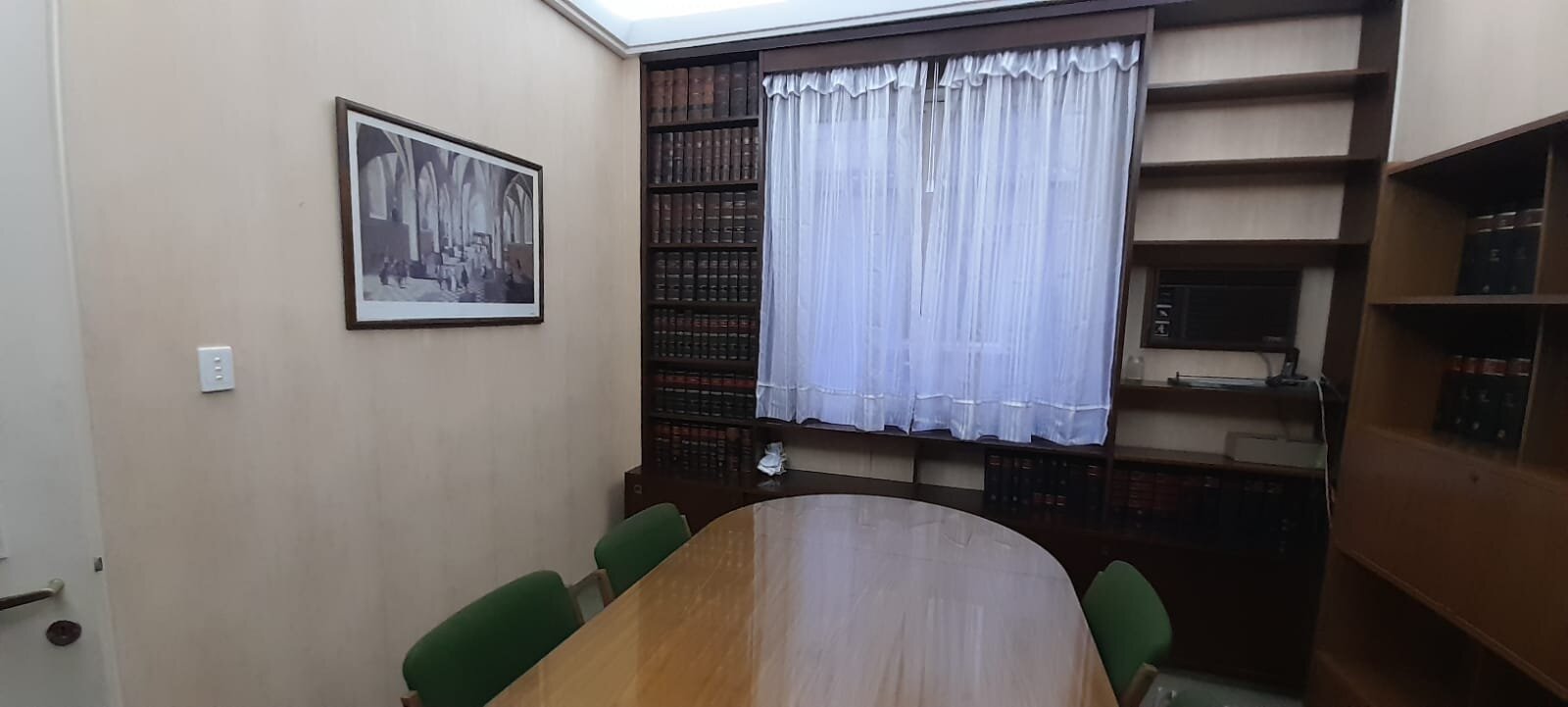 3 AMBIENTES EN TRIBUNALES - 9