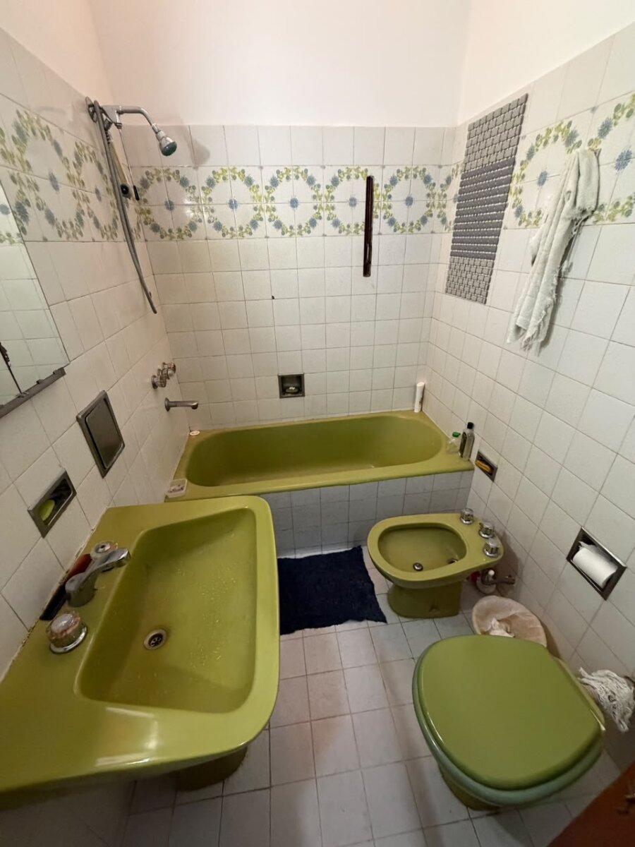 Hermosa Casa en Venta, B° Rosedal, terreno amplio. - Imagen 22