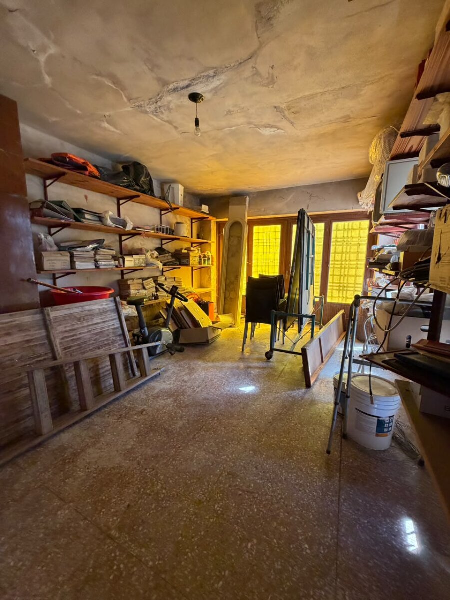 Hermosa Casa en Venta, B° Rosedal, terreno amplio. - Imagen 32
