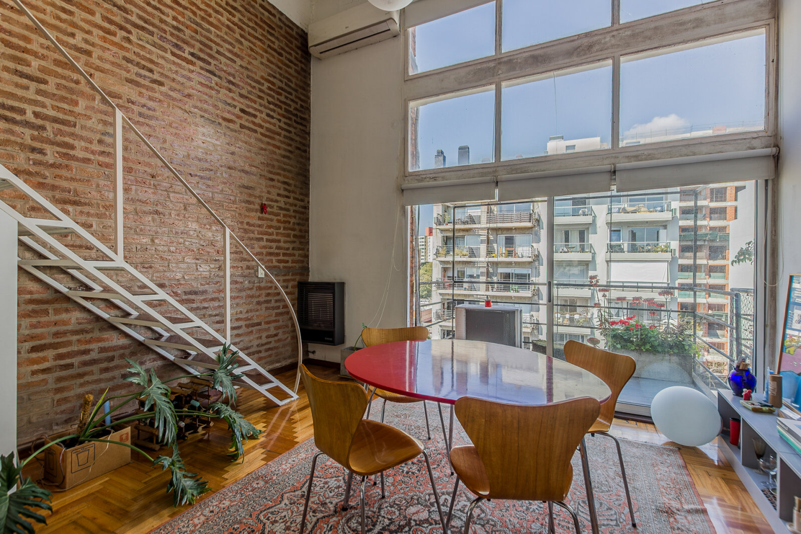 Venta departamento 2 ambientes tipo loft en piso alto. Chacarita