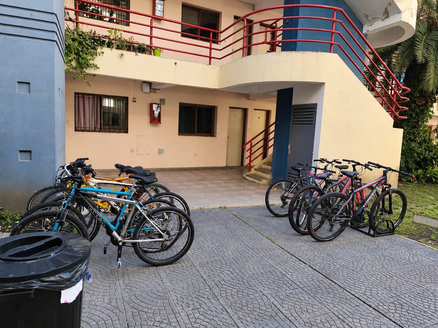 Departamento apto credito Av Colon 1800 Alberdi — foto 4