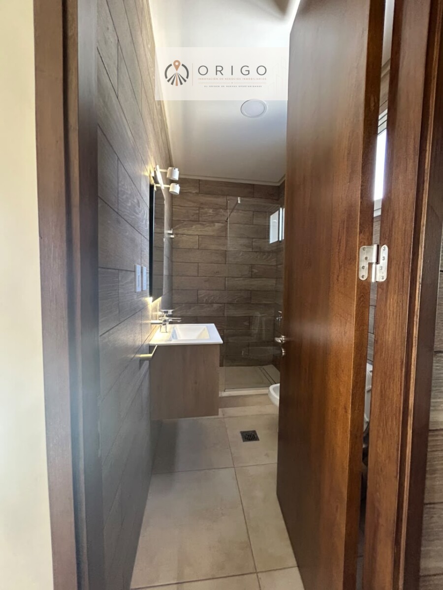 ORIGO NEGOCIOS INMOBILIARIOS OFRECE EN ALQUILER HERMOSA CASA EN CHACRAS BARRIO CIRO DE VIEYTES — foto 8
