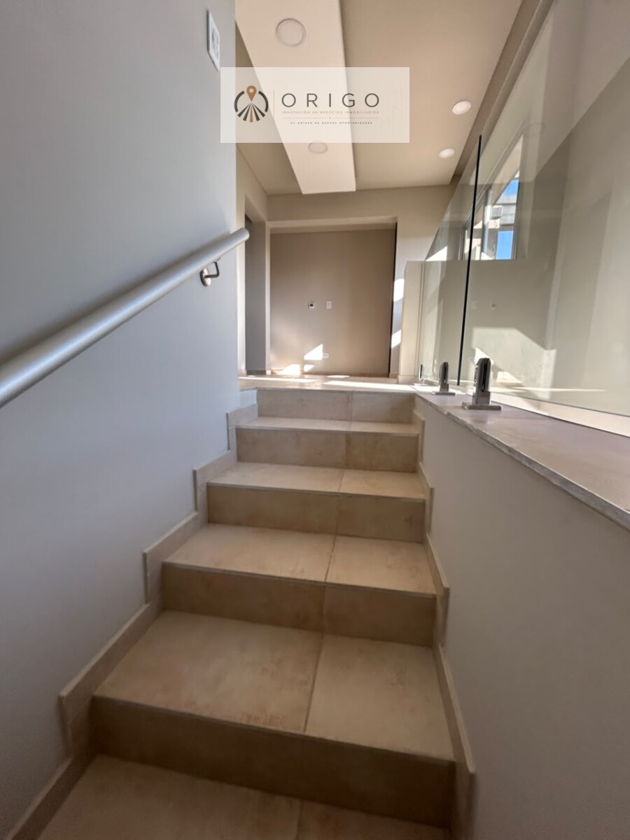 ORIGO NEGOCIOS INMOBILIARIOS OFRECE EN ALQUILER HERMOSA CASA EN CHACRAS BARRIO CIRO DE VIEYTES - 18