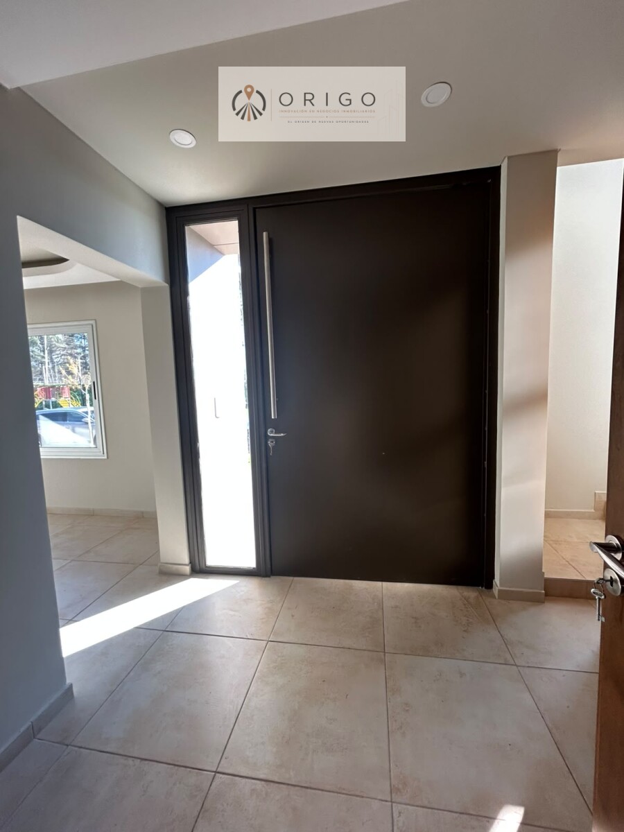 ORIGO NEGOCIOS INMOBILIARIOS OFRECE EN ALQUILER HERMOSA CASA EN CHACRAS BARRIO CIRO DE VIEYTES - 32