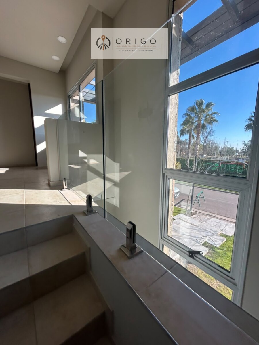 ORIGO NEGOCIOS INMOBILIARIOS OFRECE EN ALQUILER HERMOSA CASA EN CHACRAS BARRIO CIRO DE VIEYTES — foto 14
