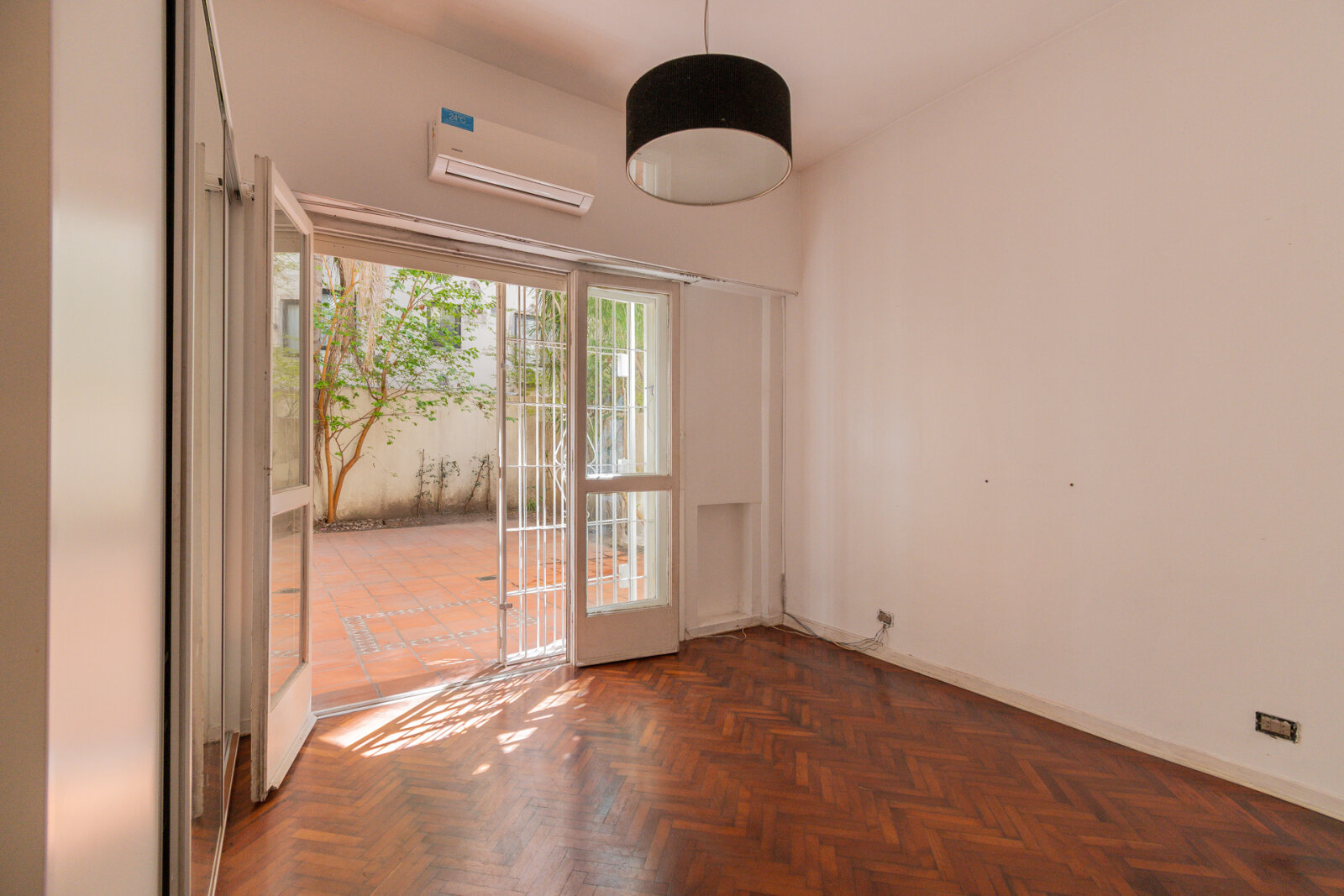 VENTA DEPARTAMENTO 3 AMBIENTES + PATIO. PALERMO CHICO - 2