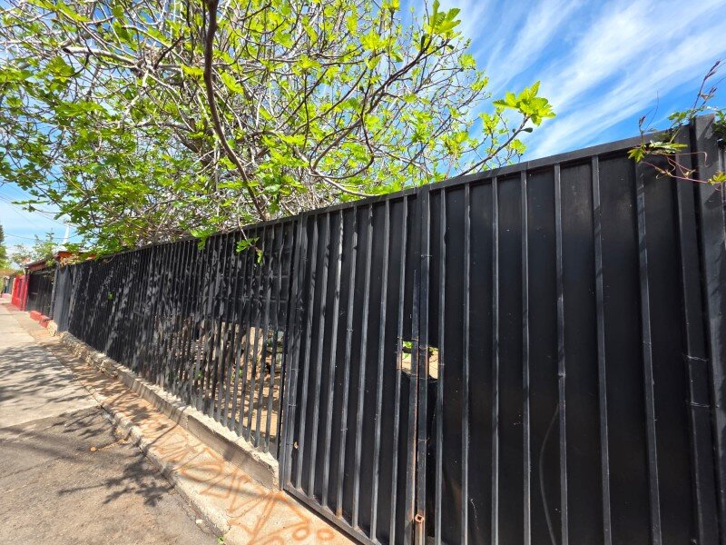 SE VENDE CASA EN LAS CONDES |URETA BRAVO PROPIEDADES|