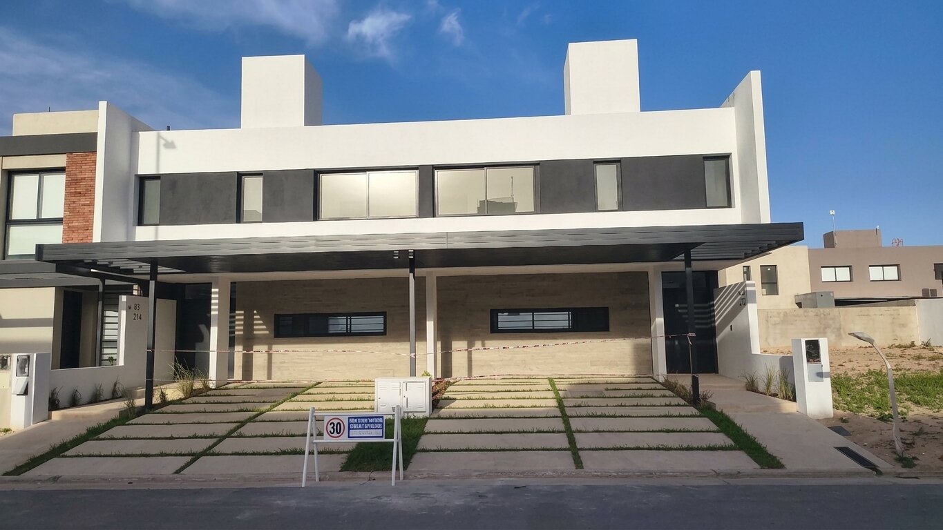 Venta Duplex Colinas De Manantiales - 1