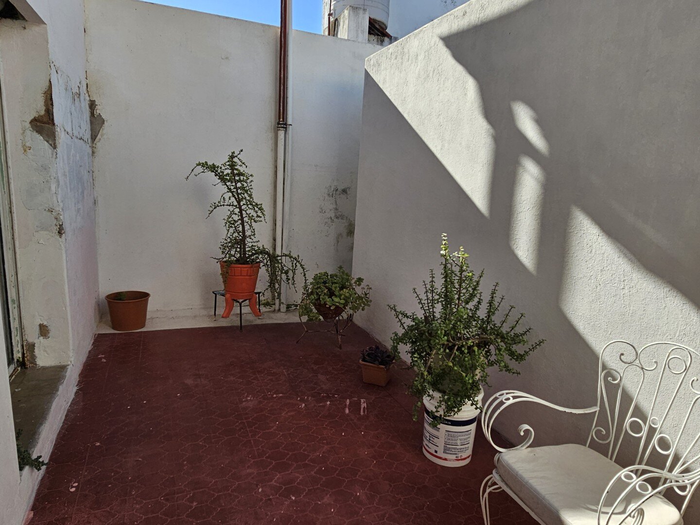 VENTA | Casa de 2 dormitorios con patio y terreno! Pte. Perón 640, casi 3 de Febrero - 18