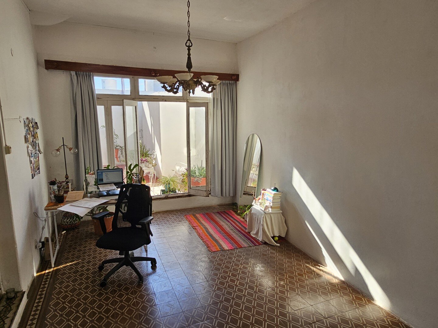 VENTA | Casa de 2 dormitorios con patio y terreno! Pte. Perón 640, casi 3 de Febrero - 16