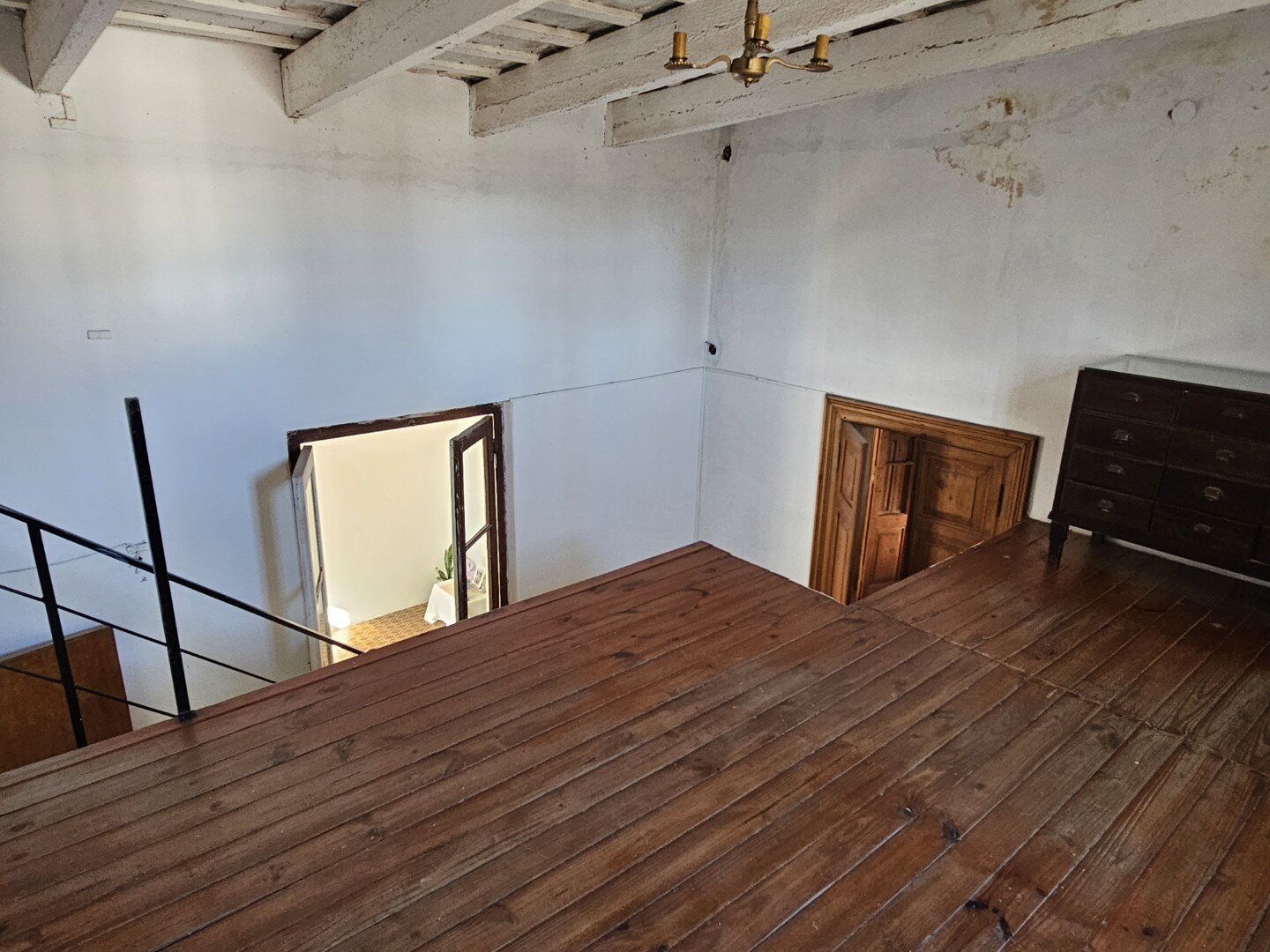 VENTA | Casa de 2 dormitorios con patio y terreno! Pte. Perón 640, casi 3 de Febrero - 23