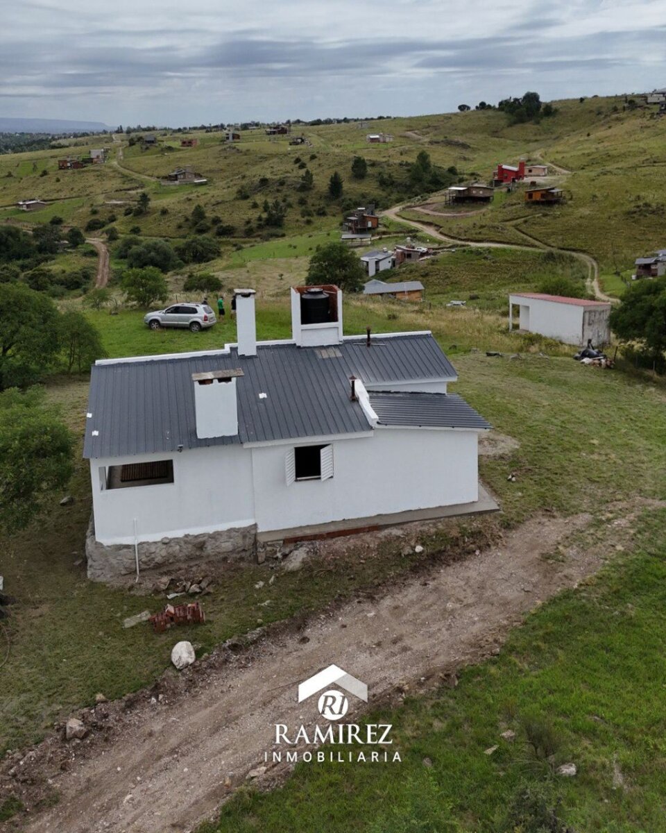 CASA EN VENTA - EN VILLA YACANTO DE CALAMUCHITA - (COD163) — foto 4