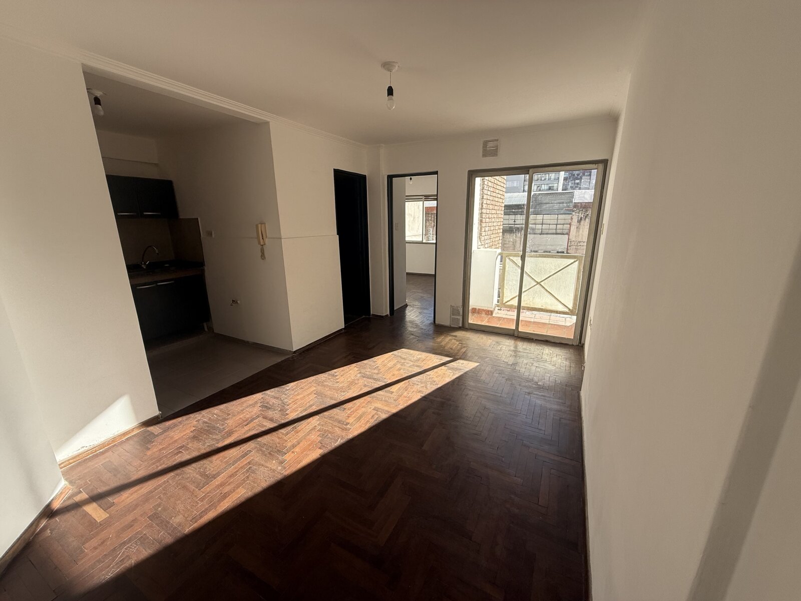 DPTO EN Nueva Cordoba - 1 DORM CON BALCON Chacabuco entre Ilia y Rondeau - escritura — foto 3