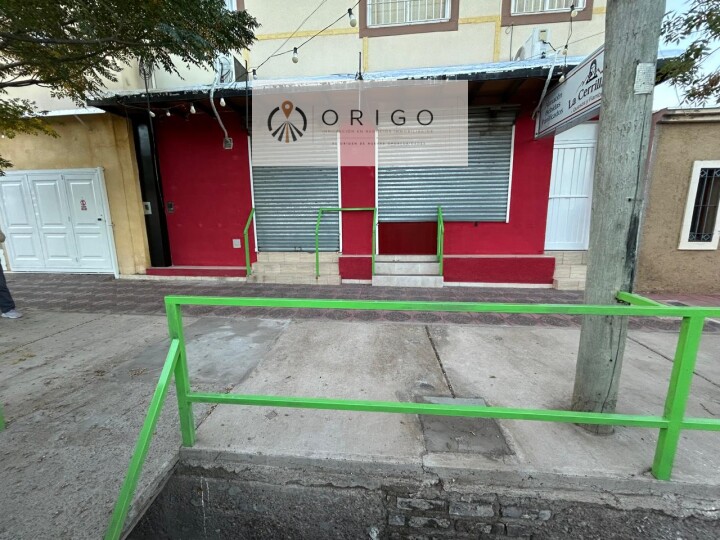 2 Locales en Luzuriaga. Maipú