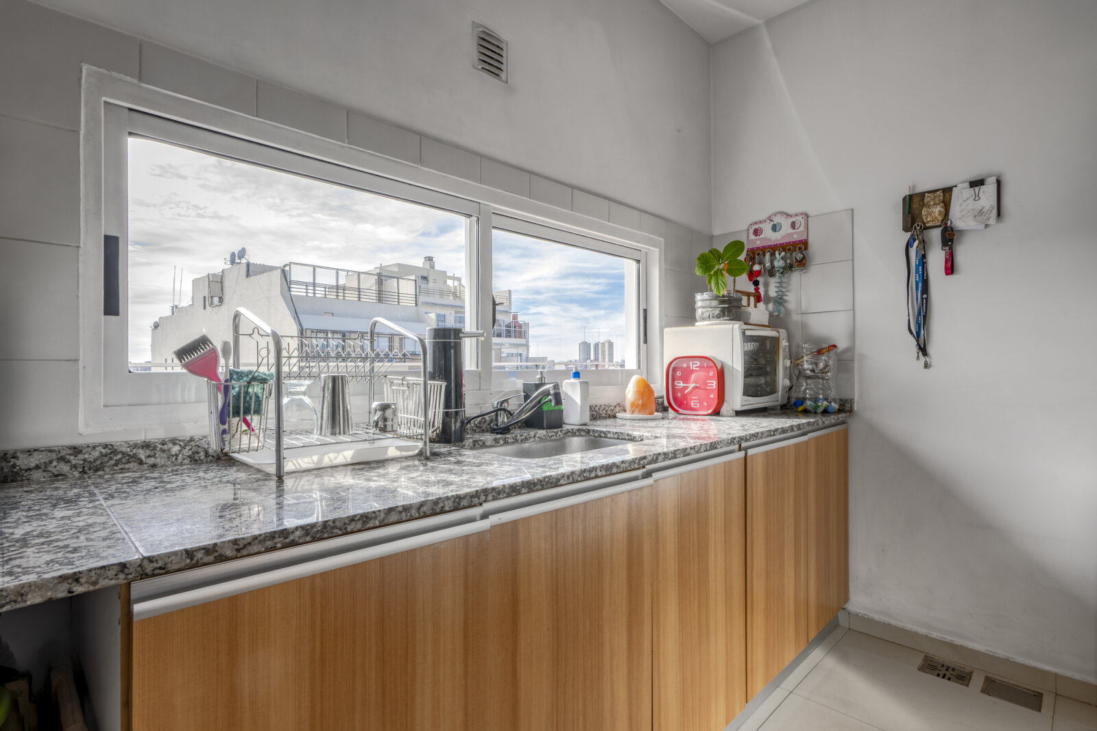 Venta departamento dúplex 3 ambientes en Boedo . balcón terraza muy luminoso - 22
