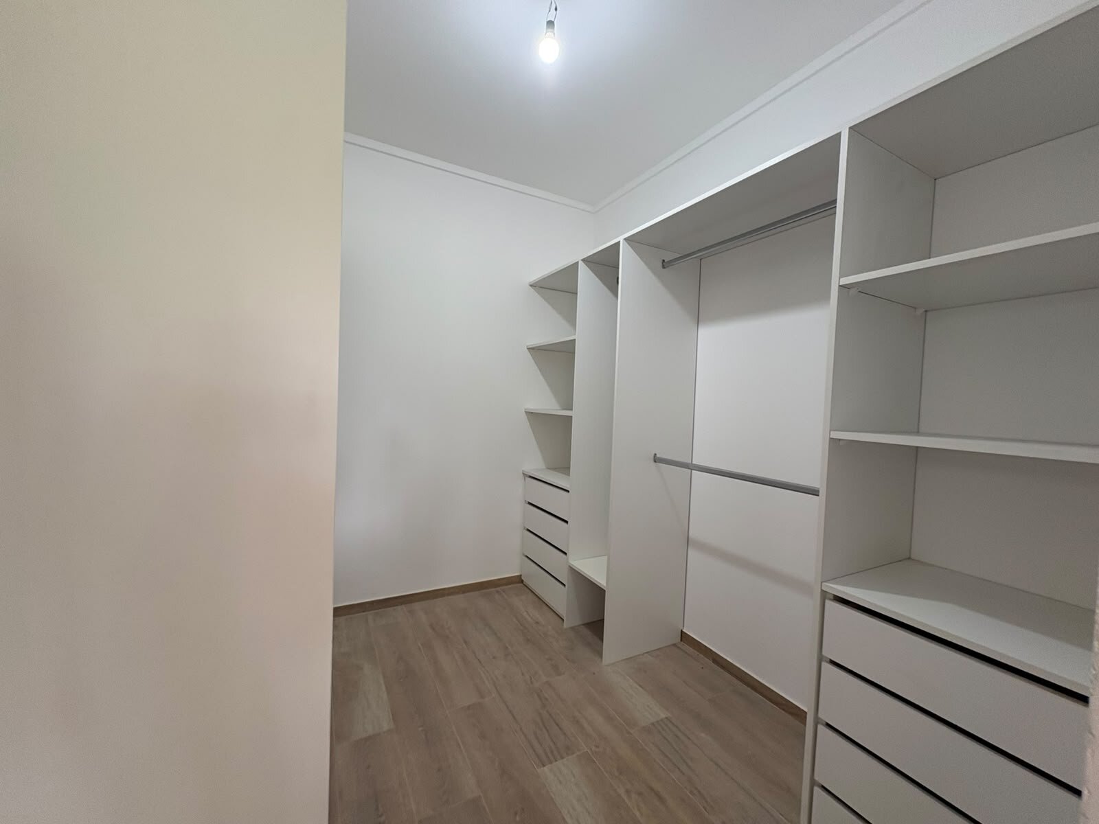 VTA CASA 4 AMB CON PILETA Bº SAN RAMON PILAR DEL ESTE — foto 9