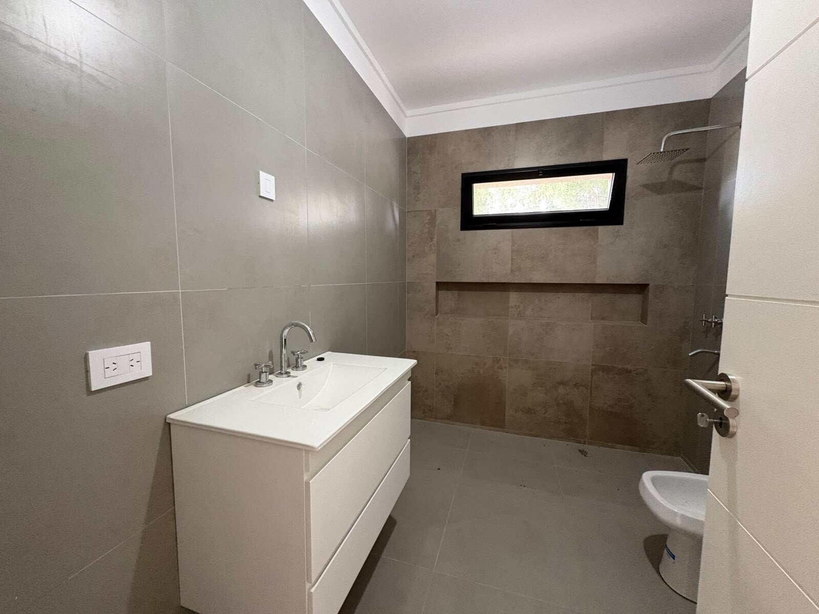 VTA CASA 4 AMB CON PILETA Bº SAN RAMON PILAR DEL ESTE — foto 13