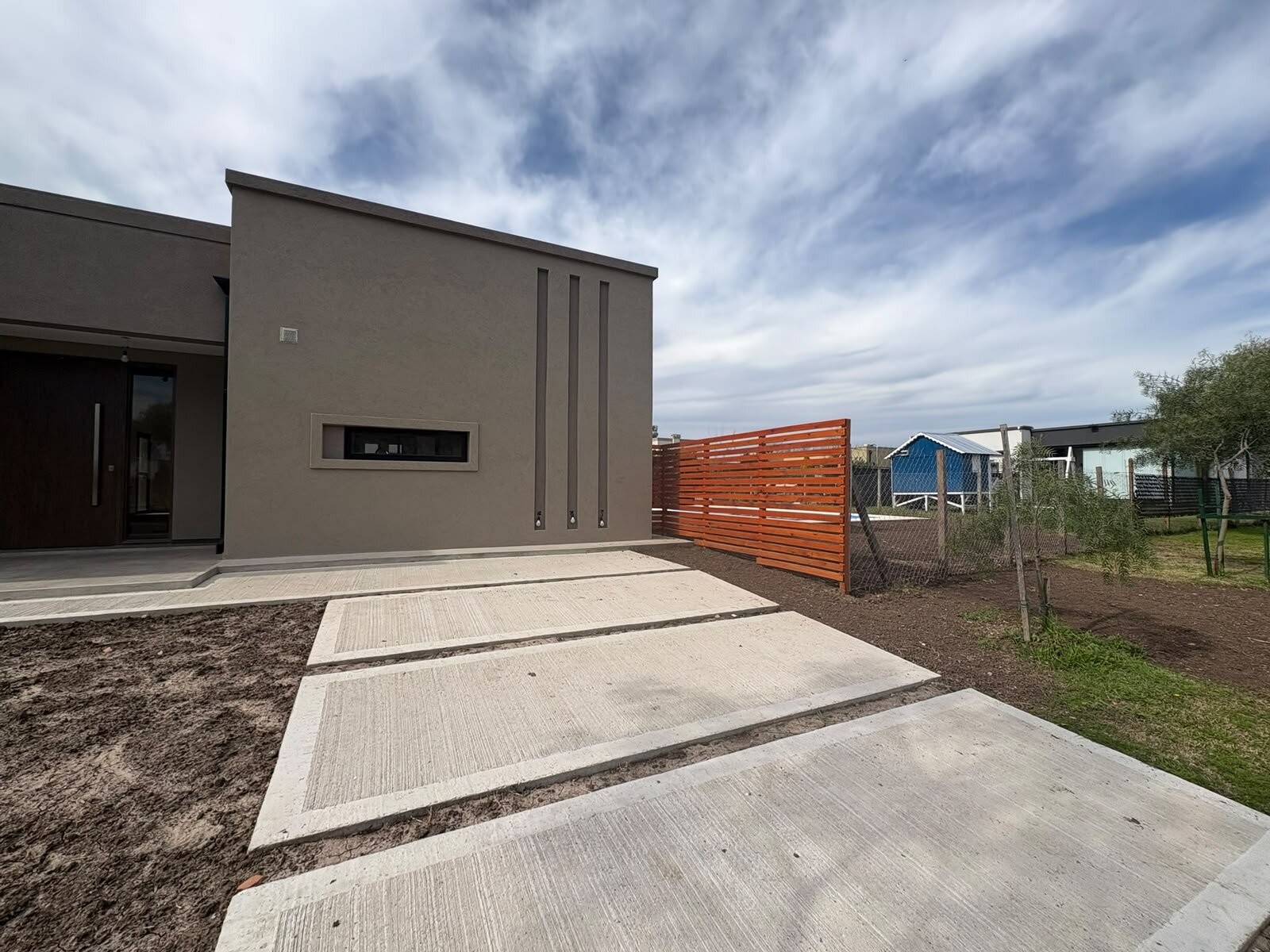 VTA CASA 4 AMB CON PILETA Bº SAN RAMON PILAR DEL ESTE — foto 3