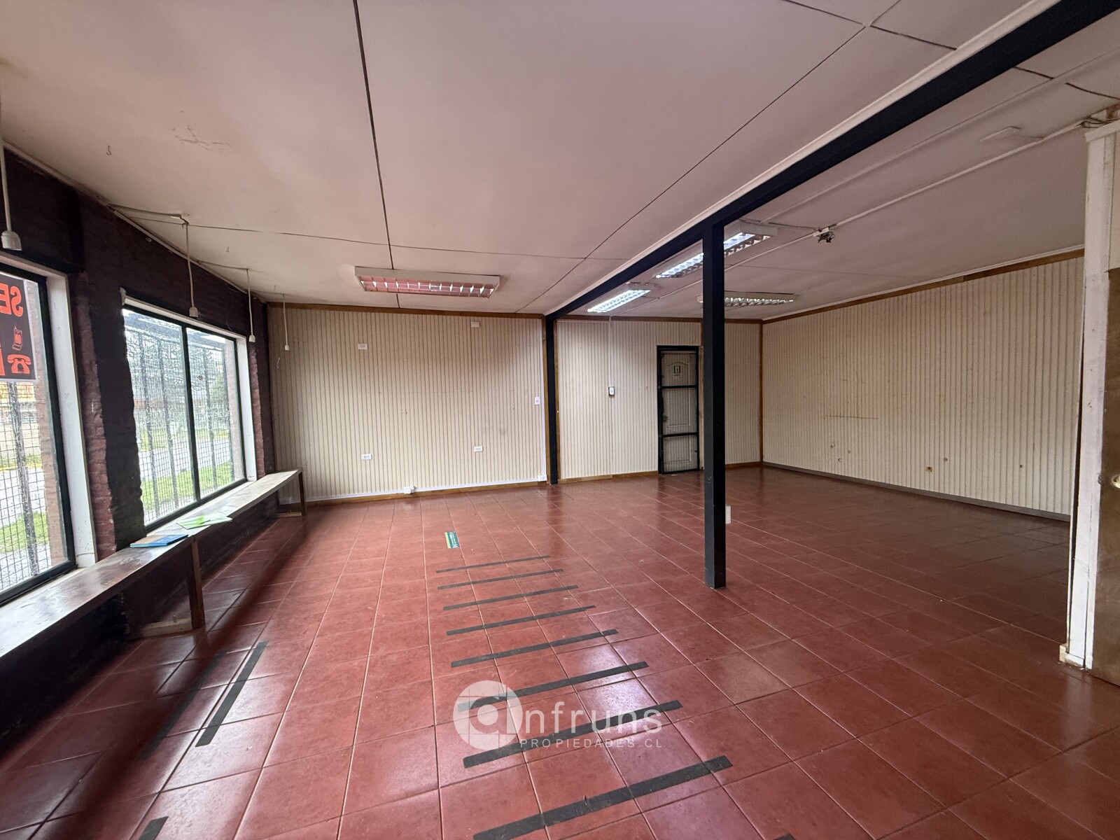 Local Comercial en Venta en Region de Aysen | 15 Dormitorios | 1 Baño | $850.000 - 2