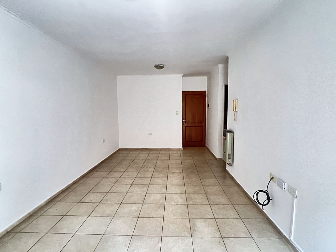 Departamento 1 dormitorio en venta con patio de 28 m², General Paz — foto 3