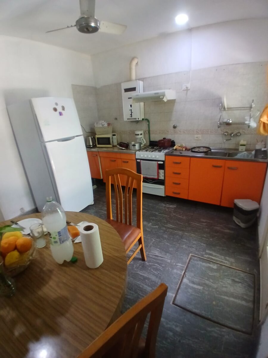 CASA DE 2 DORMITORIOS EN ALQUILER EN ALBERDI — foto 9