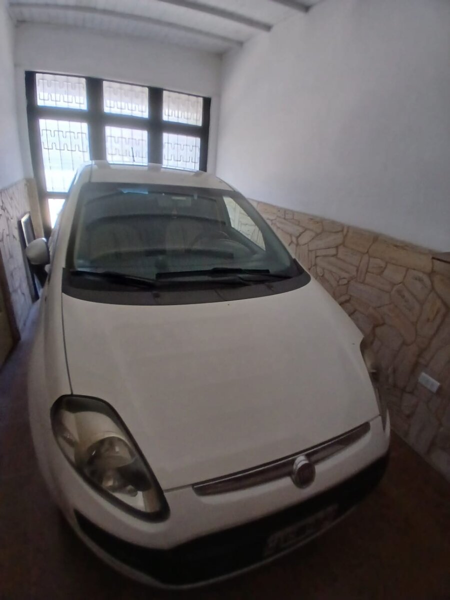 CASA DE 2 DORMITORIOS EN ALQUILER EN ALBERDI — foto 13