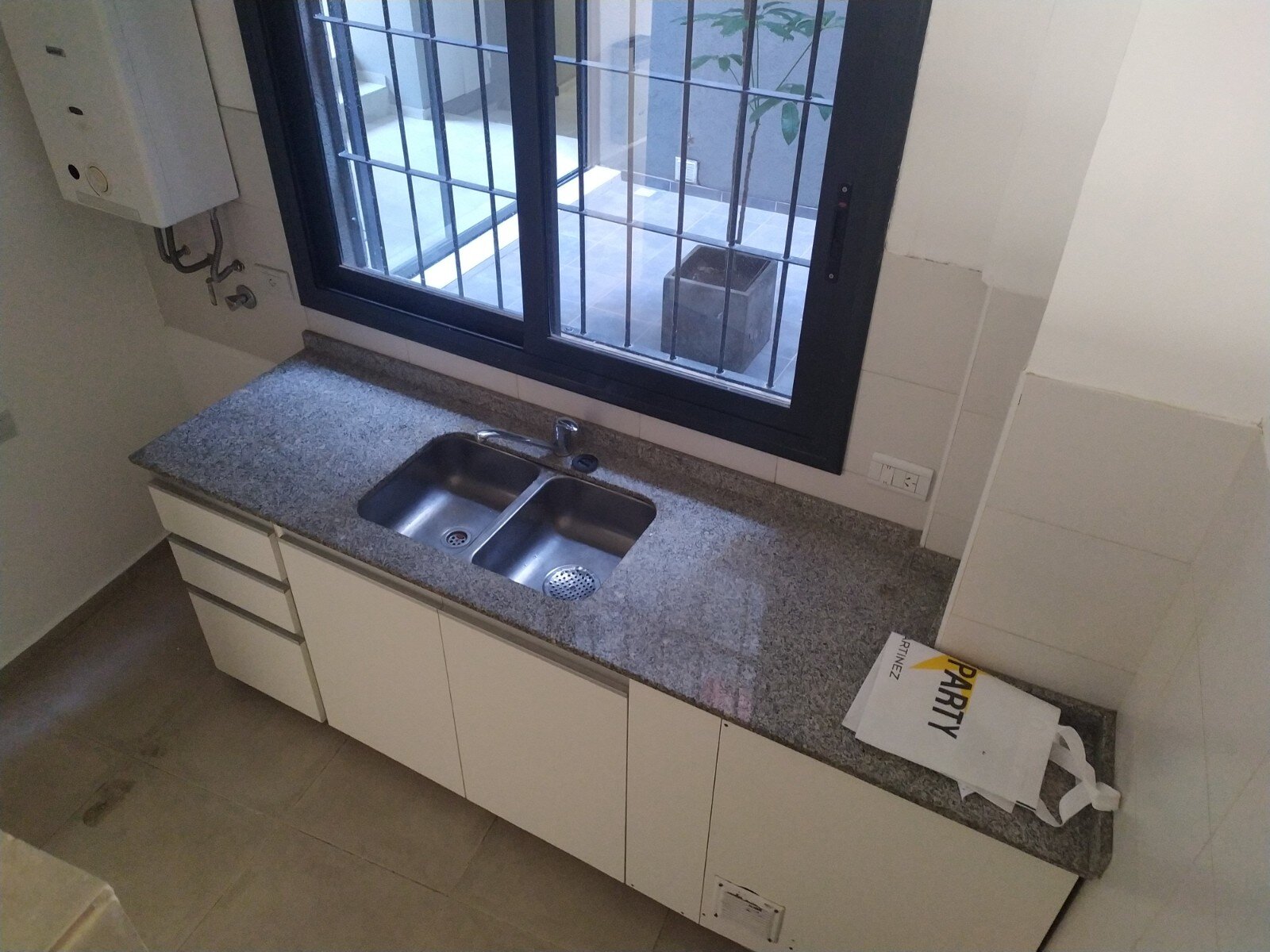 Alberdi 1 Dormitorio venta, Planta Baja! - Imagen 3
